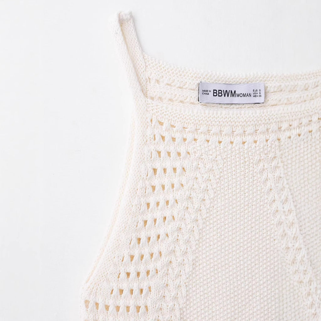 Round neck sleeveless suspender white crochet dress for women